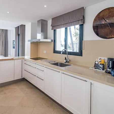 Appartement Jdg7-stunning 100 Meters From Marbellac