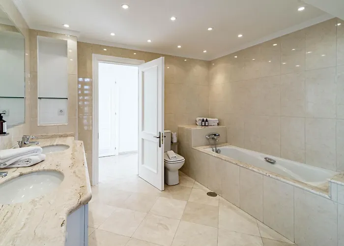 Jdg7-stunning 100 Meters From * Marbella