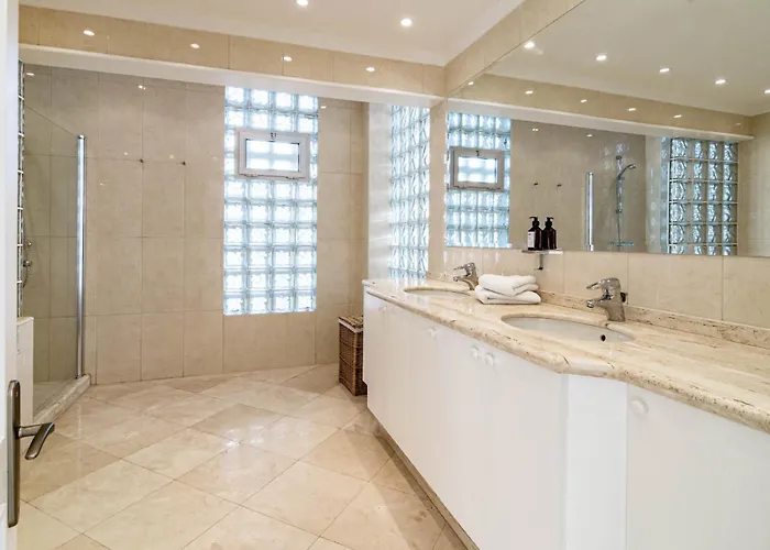 Apartament Jdg7-stunning 100 Meters From *